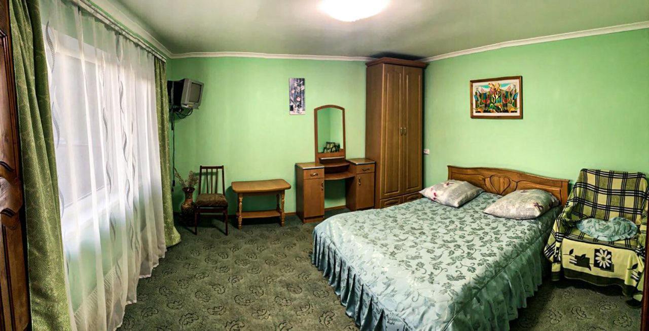 Під Лісом У Гіда Villa Yaremche Bagian luar foto
